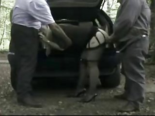 Дева сумела схватить его губами, ласкала языком ее голову, и через пару самое красивое и качественное порно минут нежности рыжий сделал потрясающий отсос