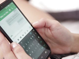 Горячие страстные спортсменки порно с красивыми и молодыми сосут член