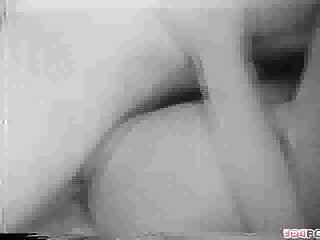 Брюнетка Abella Danger трахается в анал krasivi porna и смазывает маслом жопу